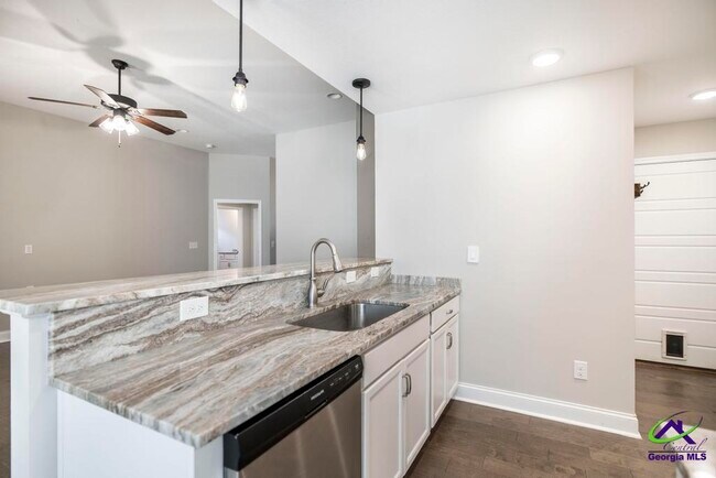 Building Photo - 171 Hawks Rdg Trce