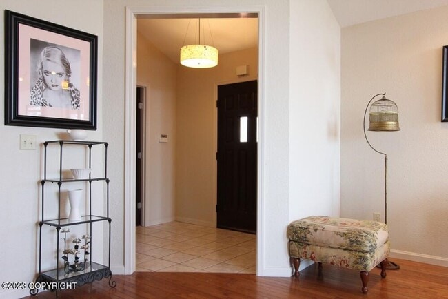 Building Photo - 524 Eyak Dr