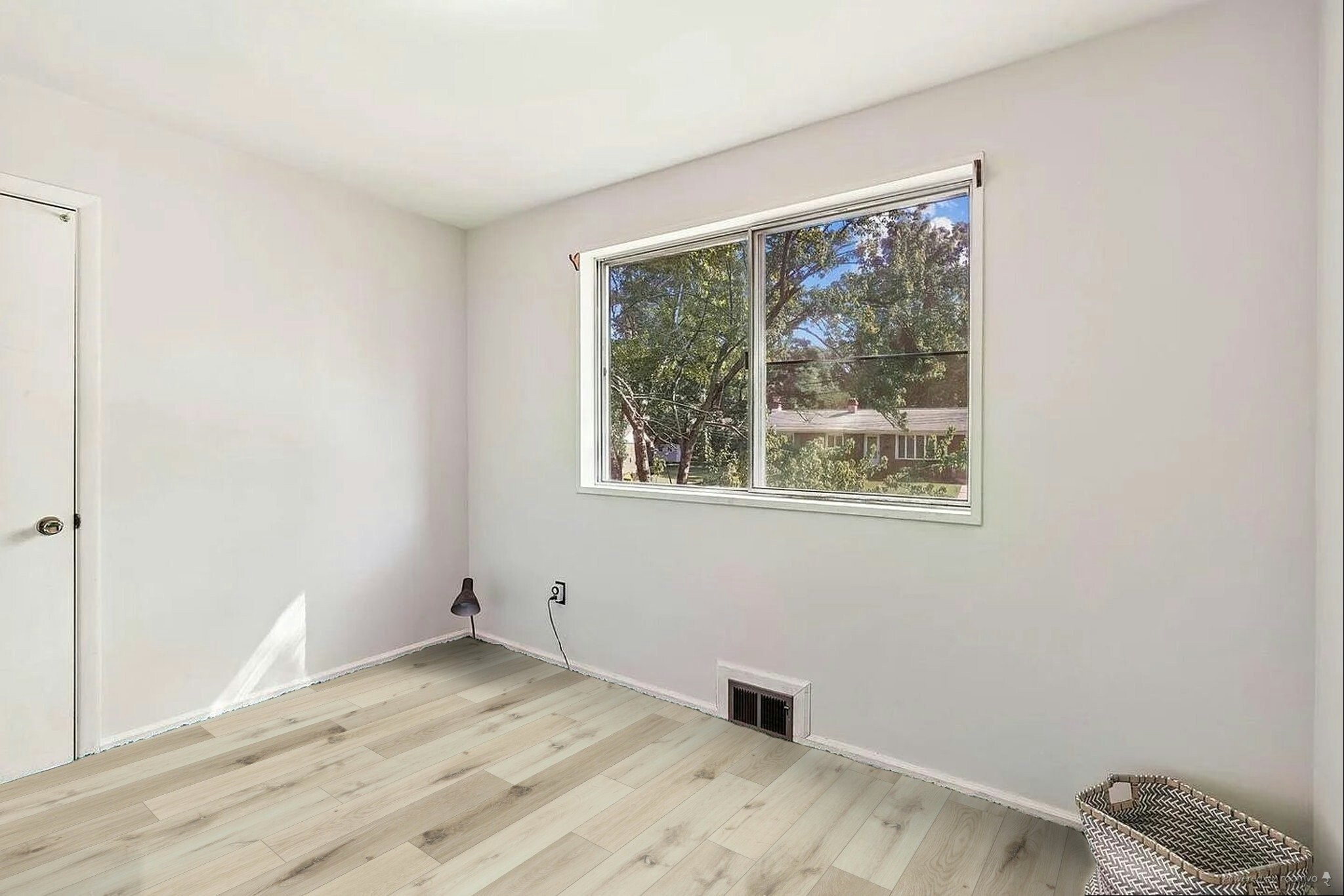 Building Photo - 7608 Wellesley Dr