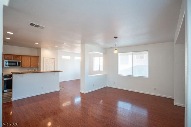 Building Photo - 9068 Bold Venture Ct