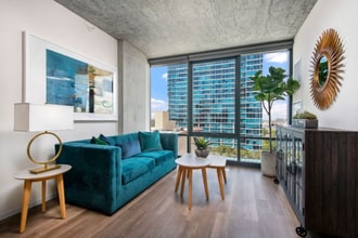 Building Photo - 1398 S Wabash Ave