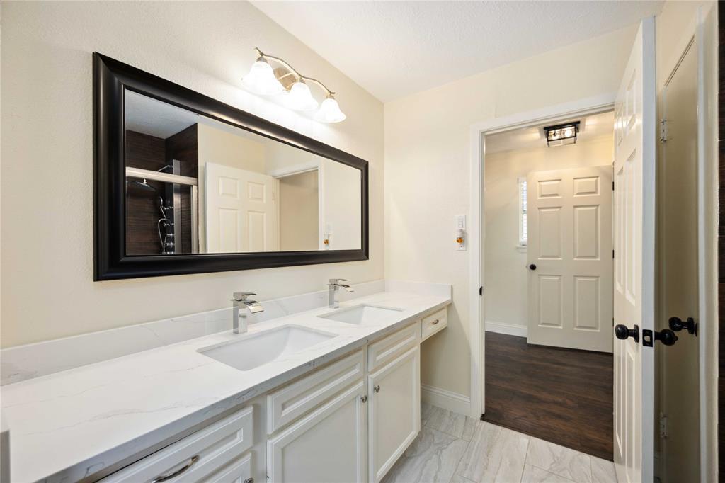 Building Photo - 3403 Linkwood Dr