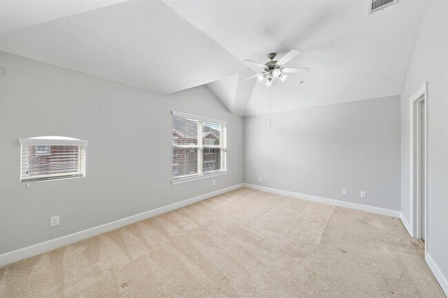 Building Photo - 2710 Hullsmith Dr