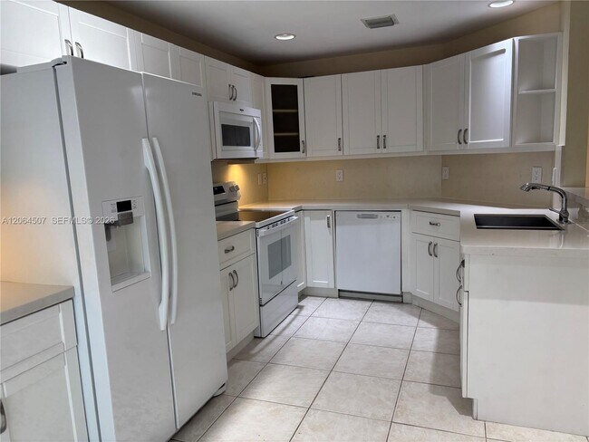 Building Photo - 11440 NW 50th Terrace