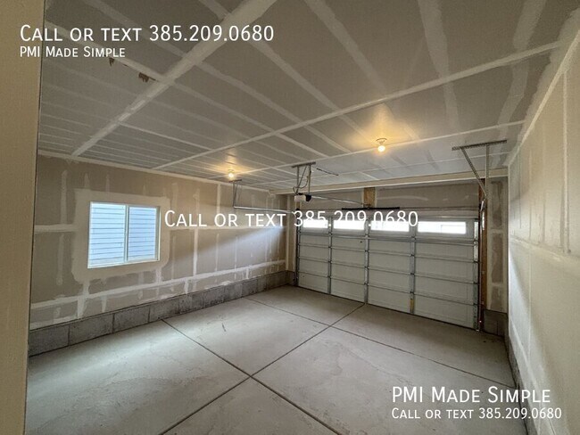 Building Photo - 4009 W 1180 N