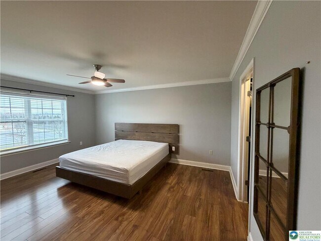 Building Photo - 7109 Hunt Dr