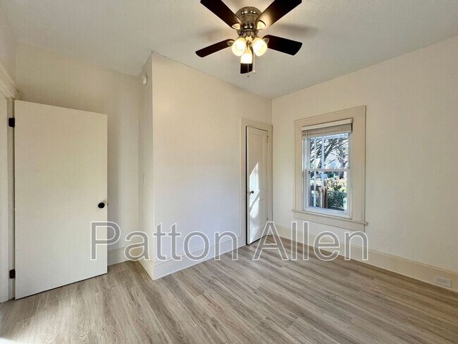 Building Photo - 90 Fairfax Ave