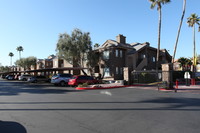 Building Photo - Canyon Creek Villas