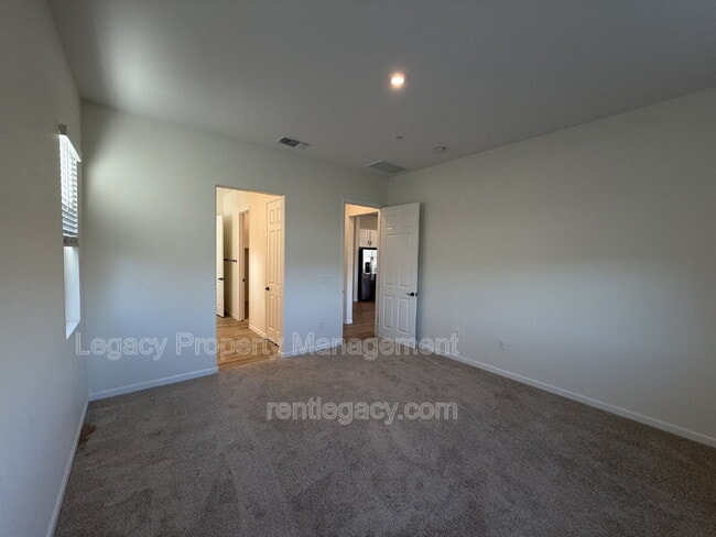 Building Photo - 8283 Humble Ct