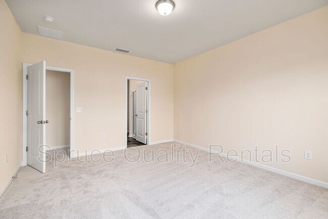 Building Photo - 3529 Sugarplum Rd