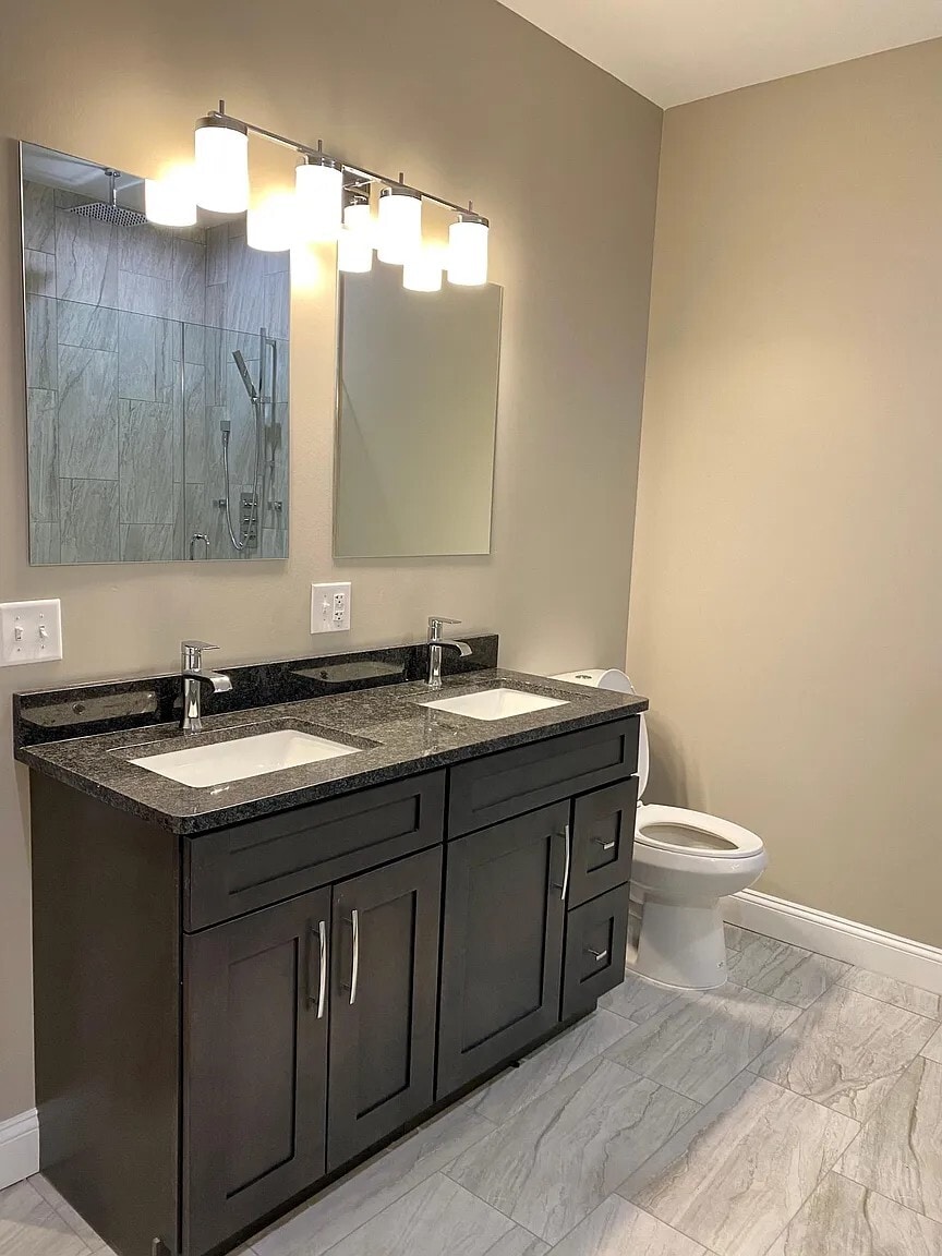 Building Photo - 430 Lackawanna Ave