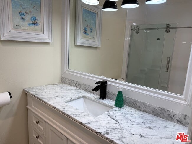 Building Photo - 26664 Seagull Way