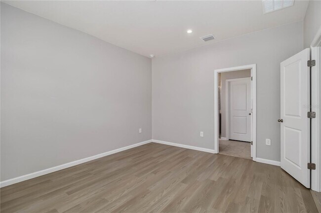 Building Photo - 4525 Pippin Ln
