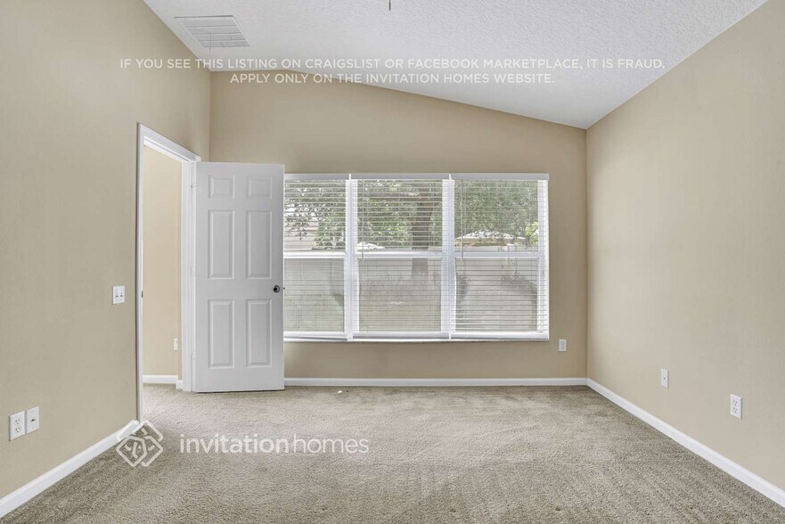 Building Photo - 1886 Laurel Brook Loop