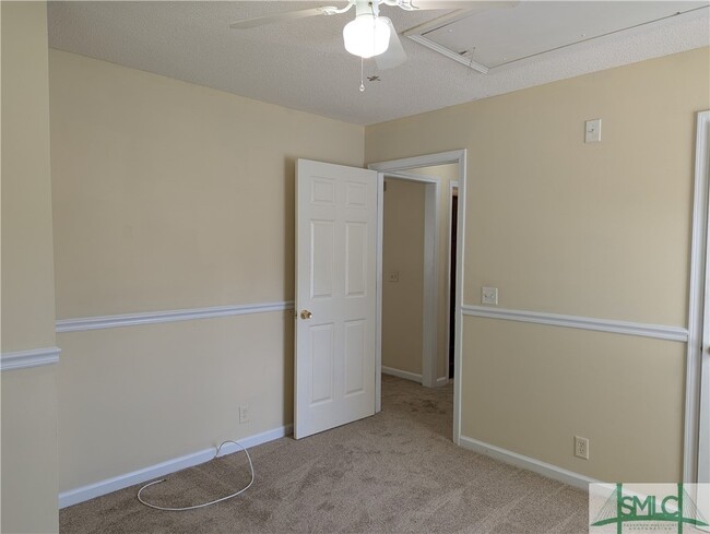Building Photo - 1213 Exley Dr