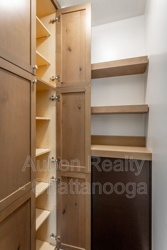 Building Photo - 1214 Helena Dr