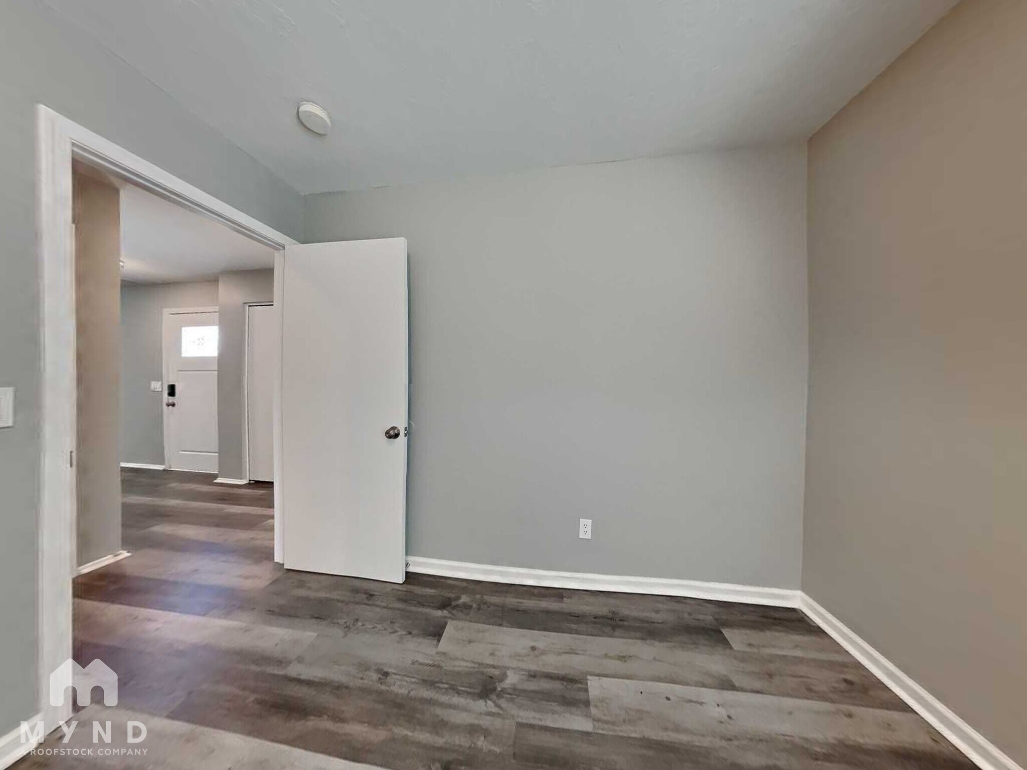 Building Photo - 7210 W Krall St