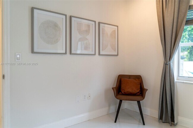 Building Photo - 775 NW 44th St