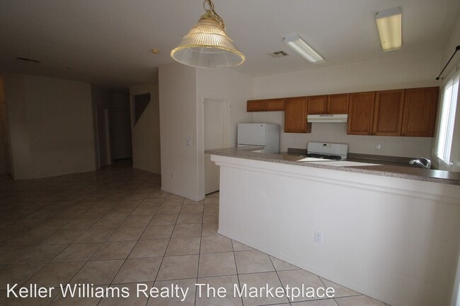 Building Photo - 8747 Roping Rodeo Ave
