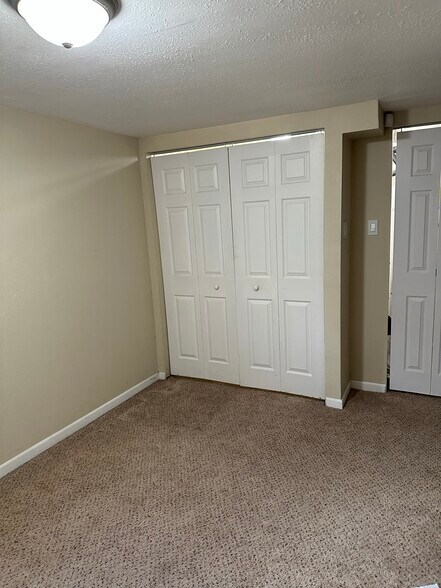 Building Photo - 1314 W Gill Pl