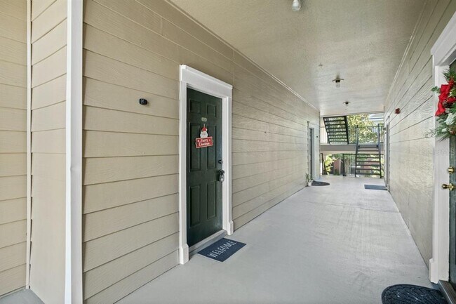 Building Photo - 13016 Plantation Park Cir