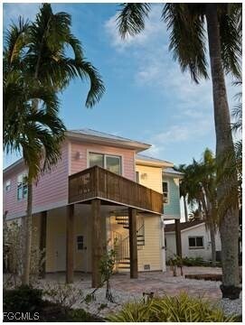 Building Photo - 2579 Third St