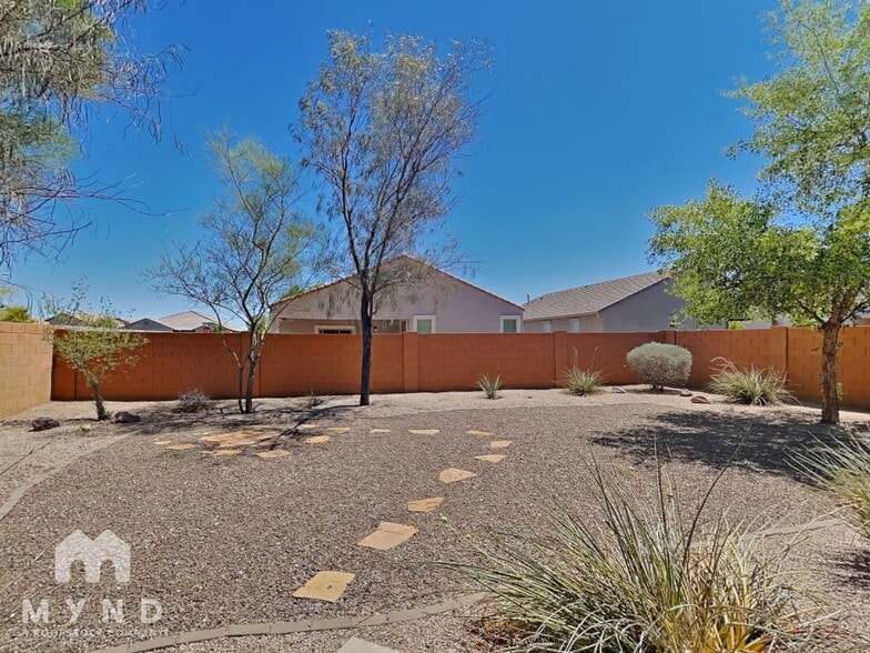 Building Photo - 1229 Prickly Pear St