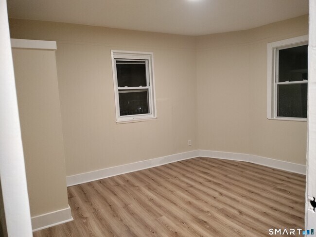 Building Photo - 680 Dixwell Ave