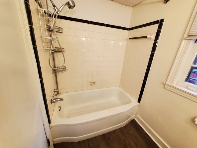 Building Photo - 277 Woodland Dr