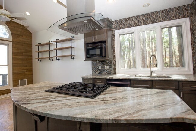 Building Photo - "Modern 3-Bedroom Home with 3 Full Bathrooms and Spacious Living Areas in Vass, NC!"