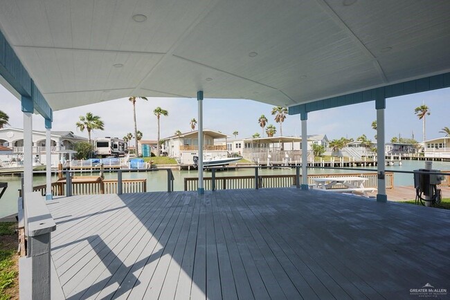Building Photo - 40 Abalone Cir
