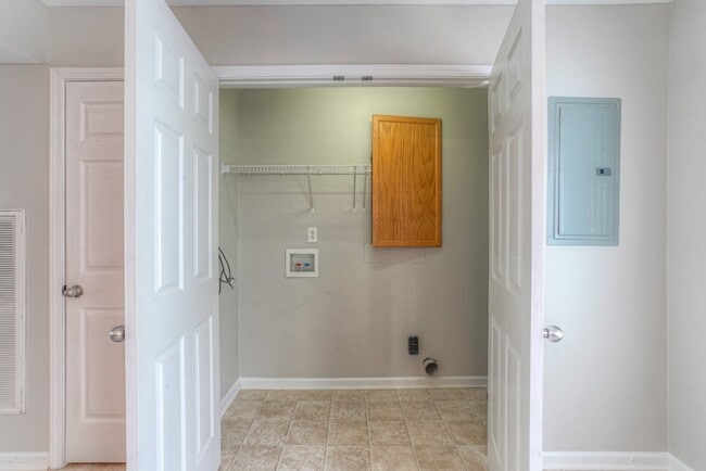 Building Photo - 151 Casbah Run