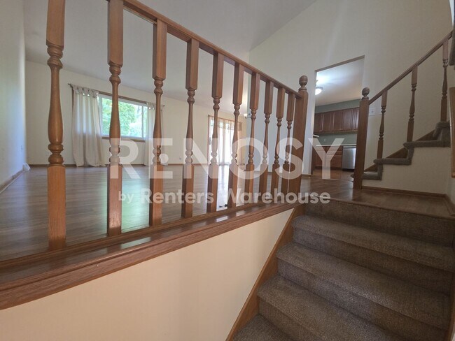 Building Photo - 15536 Garfield Cir