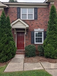 Building Photo - Luxurious and affordable all-brick townhom...