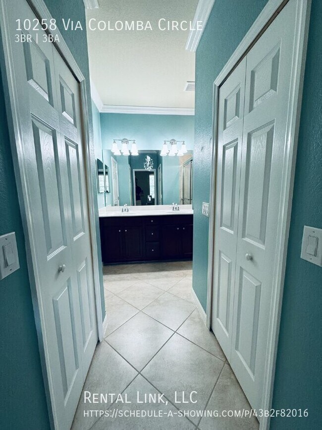 Building Photo - 10258 Via Colomba Circle