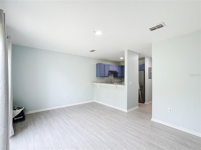 Building Photo - 249 Royal Palm Dr