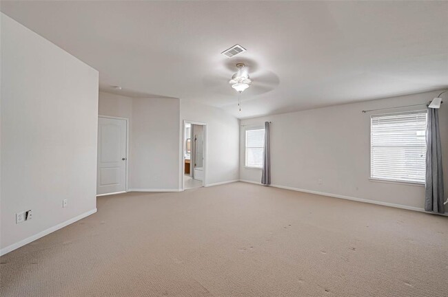Building Photo - 502 Mornington Ln