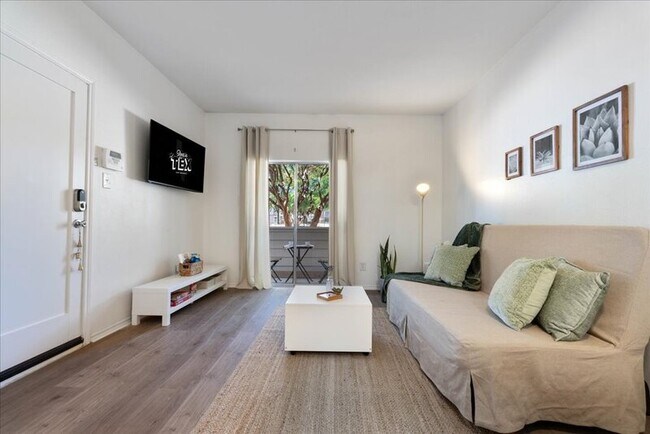 Building Photo - 12166 Metric Blvd