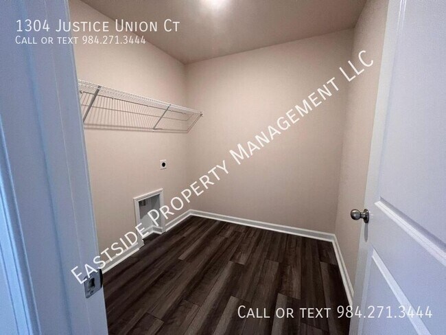 Building Photo - 1304 Justice Union Ct