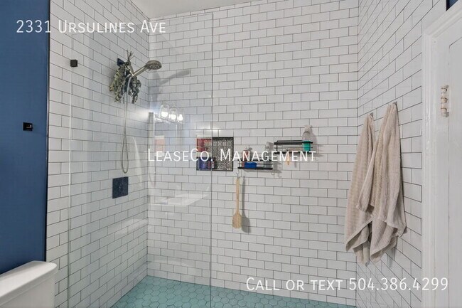 Building Photo - 2331 Ursulines Ave