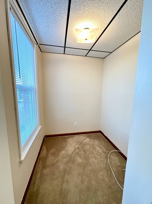 Building Photo - 1805 4th Ave