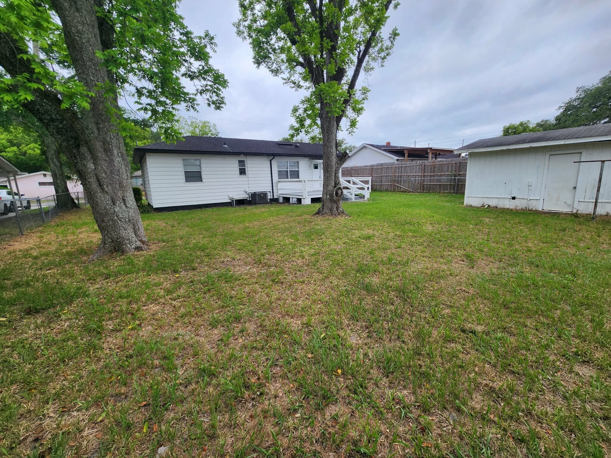Building Photo - 2427 Coleman Ct