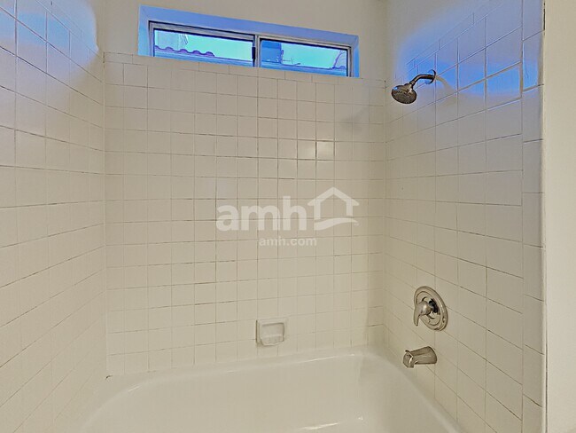 Building Photo - 1508 Meteorite Cir