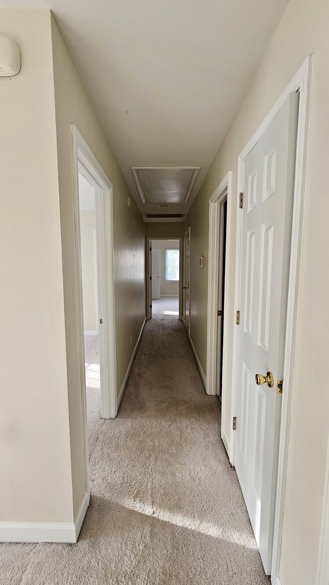 Building Photo - 7 Woodsage Ln