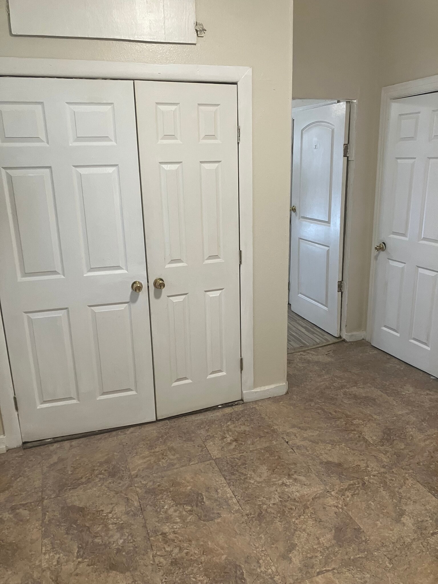 bedroom 2 - 2363 N Robertson St