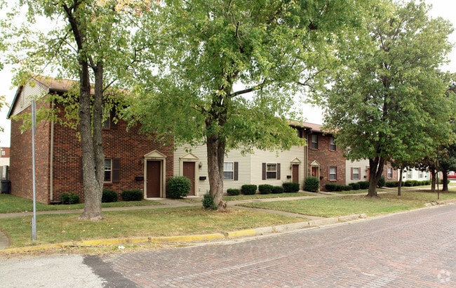 Primary Photo - 800-816 6th St