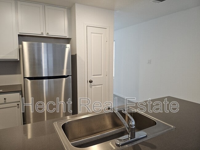 Building Photo - 9216 Saint Jerome