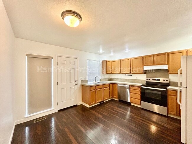 Building Photo - 8990 W Cory Ln