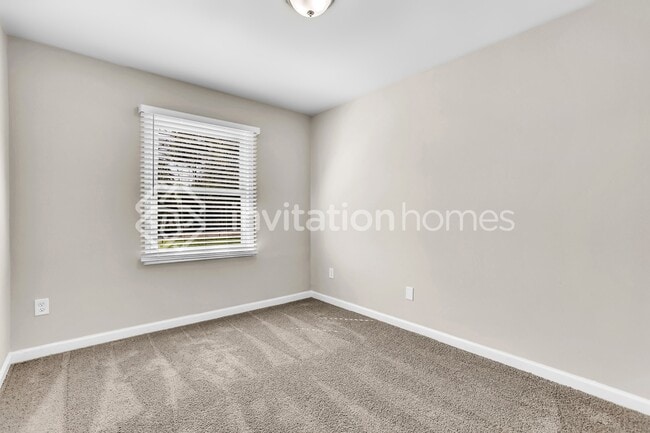 Building Photo - 3054 Cottonwood Dr Se