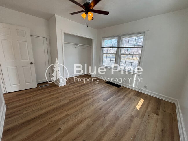 Building Photo - 309 S Milton Ave